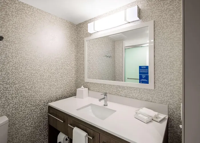 Home2 By Hilton Airport North, Az 3* Phoenix