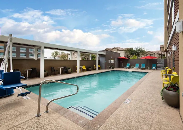 Home2 By Hilton Airport North, Az Hotel 3*